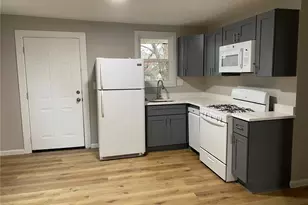 951 Tilden St NW, Atlanta, GA 30318 - Photo 6