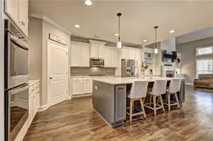 4371 Thacker Ln, Suwanee, GA 30024 - Photo 6