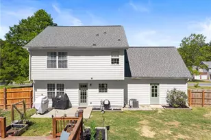 709 Muirfield Dr, Winder, GA 30680 - Photo 38
