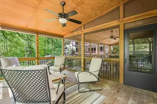 6265 Lakeview Dr, Buford, GA 30518 - Photo 12