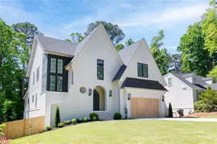 3449 Keswick Dr, Atlanta, GA 30341 - Photo 2