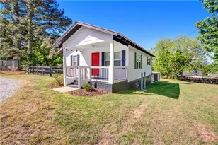 792 Wheeler Cir, Alto, GA 30510 - Photo 2