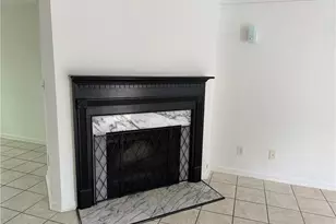 1271 Vintage Pointe Dr, Lawrenceville, GA 30044 - Photo 6