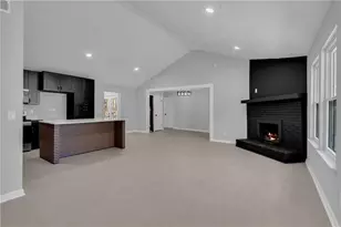 6807 Shangrila Way, Riverdale, GA 30296 - Photo 4
