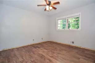 1117 Mandalay Ct SW, Lilburn, GA 30047 - Photo 30