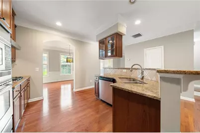 2016 Manchester Way, Roswell, GA 30075 - Photo 10