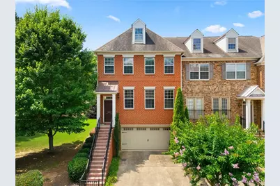 2016 Manchester Way, Roswell, GA 30075 - Photo 1
