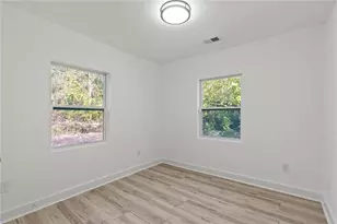 5476 Old Rockbridge Rd, Stone Mountain, GA 30083 - Photo 16