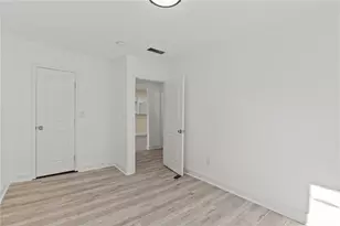 5476 Old Rockbridge Rd, Stone Mountain, GA 30083 - Photo 18