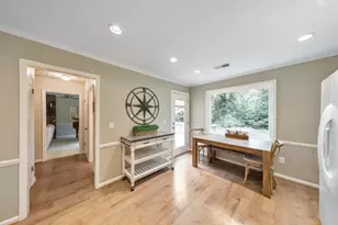 2320 Buck Dr, Marietta, GA 30062 - Photo 10