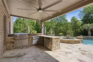 2380 Manor Creek Ct, Cumming, GA 30041 - Photo 4