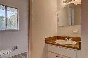 8774 Channing Dr, Jonesboro, GA 30238 - Photo 6