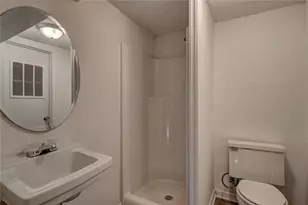 8774 Channing Dr, Jonesboro, GA 30238 - Photo 12