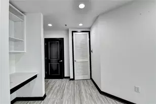 3324 Peachtree Rd NE, Atlanta, GA 30326 - Photo 24