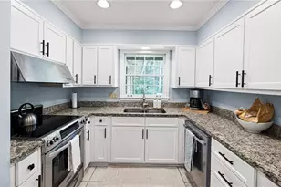 702 Highview Dr SE, Smyrna, GA 30082 - Photo 16