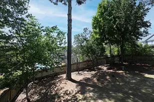 710 Golf Crest Dr, Acworth, GA 30101 - Photo 38