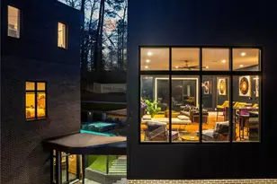 345 Pinecrest Rd NE, Atlanta, GA 30342 - Photo 8
