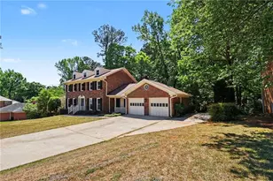 3048 Wembley Forest Pl, Atlanta, GA 30340 - Photo 2