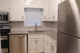 5504 Estates Ct, Norcross, GA 30093 - Photo 4