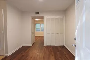 5504 Estates Ct, Norcross, GA 30093 - Photo 6