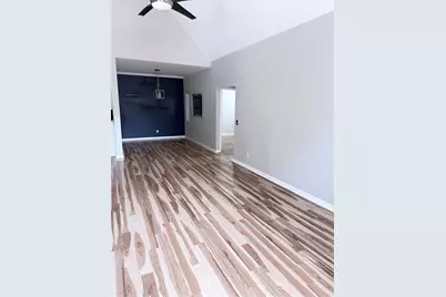 1554 Settlers Walk Court SW #2, Marietta, GA 30060 - Photo 4