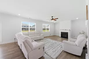 880 Garnet Dr, Acworth, GA 30101 - Photo 6