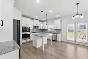 880 Garnet Dr, Acworth, GA 30101 - Photo 8