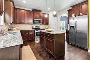1758 Misselthrush Ln, McDonough, GA 30253 - Photo 12