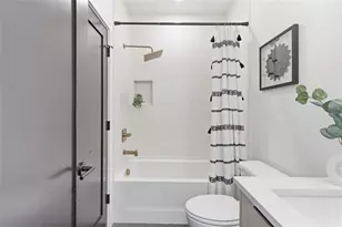 1198 Penny Ln, Atlanta, GA 30324 - Photo 40