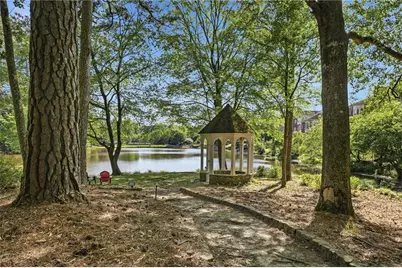 972 Moores Walk Lane, Suwanee, GA 30024 - Photo 6