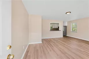 217 Tanglewood Dr, Monroe, GA 30656 - Photo 2