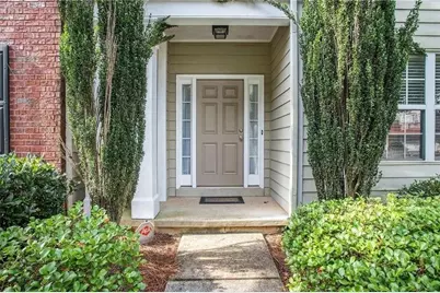 1427 Bay Overlook Drive, Woodstock, GA 30188 - Photo 2