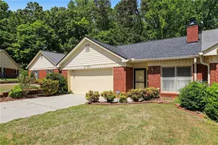 6190 Douglas Manor Ct, Douglasville, GA 30134 - Photo 2