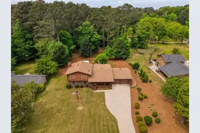 1111 Holly Hills Drive SW, Lilburn, GA 30047 - Photo 32