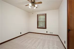 1111 Holly Hills Dr SW, Lilburn, GA 30047 - Photo 18