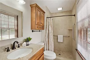 1111 Holly Hills Dr SW, Lilburn, GA 30047 - Photo 20