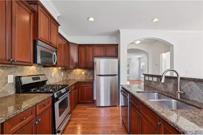 6180 Briggs Way, Johns Creek, GA 30097 - Photo 4