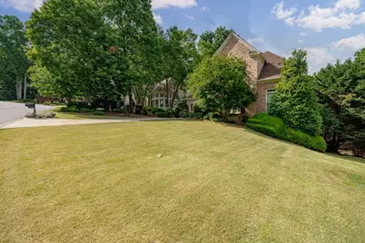 6675 Olde Atlanta Parkway, Suwanee, GA 30024 - Photo 4