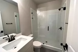 4353 Parkside Pl, Atlanta, GA 30342 - Photo 24