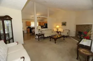 1061 Walnut Creek Ln, Jonesboro, GA 30238 - Photo 2