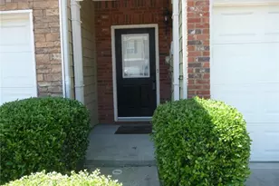 52 Providence Oak Ct, Lawrenceville, GA 30046 - Photo 2