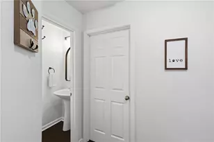 210 Franklin St, Braselton, GA 30517 - Photo 14