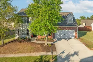210 Franklin St, Braselton, GA 30517 - Photo 1