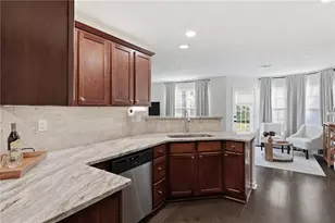210 Franklin St, Braselton, GA 30517 - Photo 12
