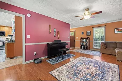 215 Hampton Woods Drive, Fayetteville, GA 30215 - Photo 16