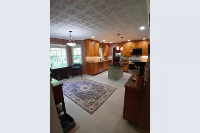 215 Hampton Woods Drive, Fayetteville, GA 30215 - Photo 2