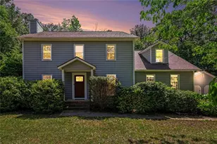 215 Hampton Woods Dr, Fayetteville, GA 30215 - Photo 1
