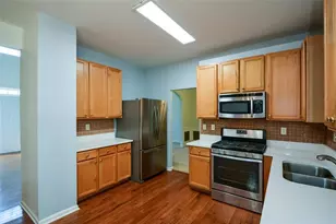 1942 Ashwood Grove Dr, Snellville, GA 30078 - Photo 6