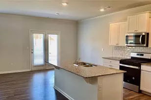 1316 Braselton Vlg Pkwy, Braselton, GA 30517 - Photo 6