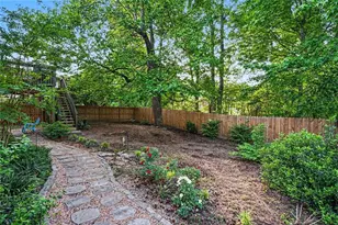 913 Arbor Dr, Loganville, GA 30052 - Photo 26